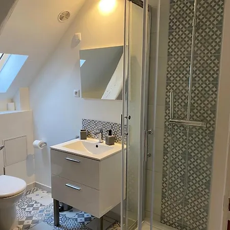 Apartament Le Azar Melun