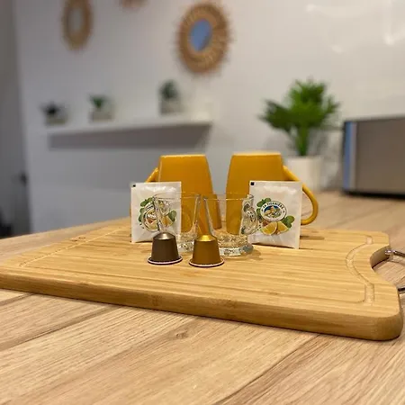 Le Azar Apartament Melun