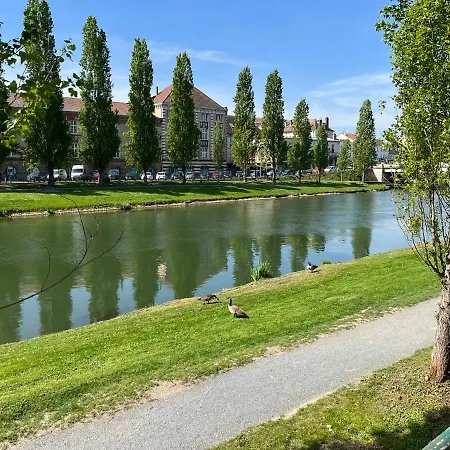 Le Azar Apartament Melun