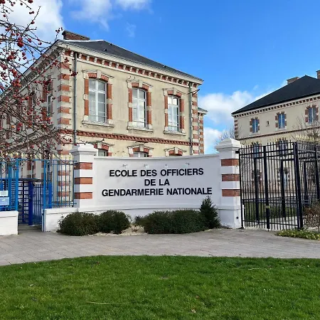 Le Azar Apartament Melun